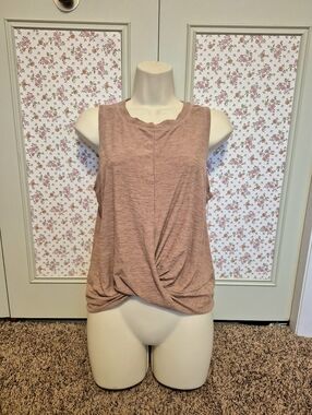 Old Navy Breathe On Twist-Front Tank Top - Tan Size L
